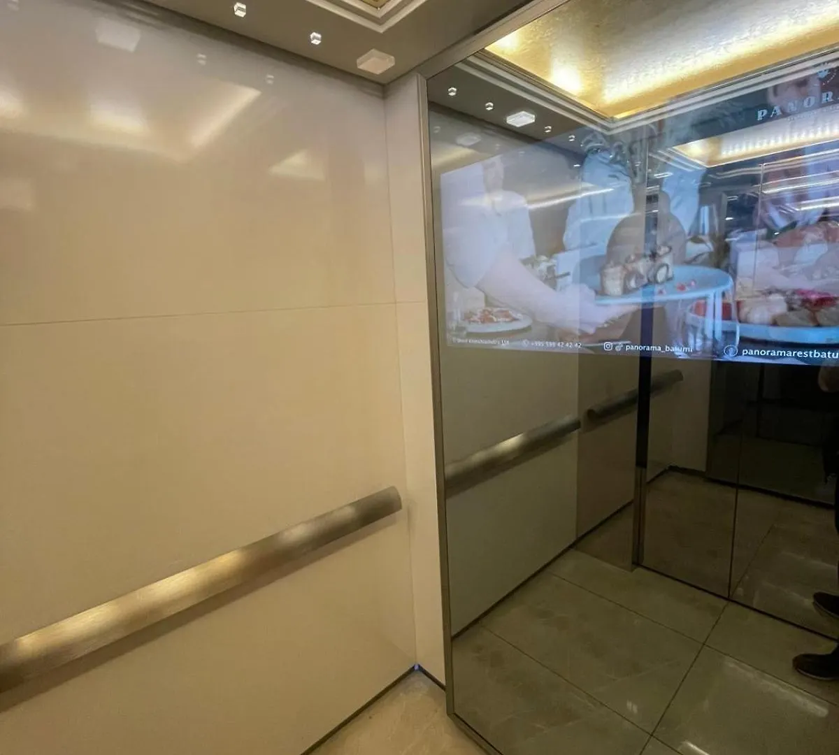 ***** Hotel Special Apartments In Batumi In Orbi City N2 Gruzie